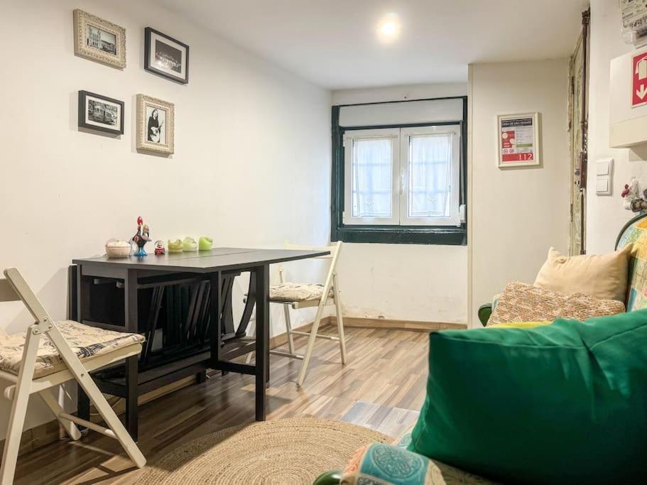 Alfama Home Lisbon Bagian luar foto